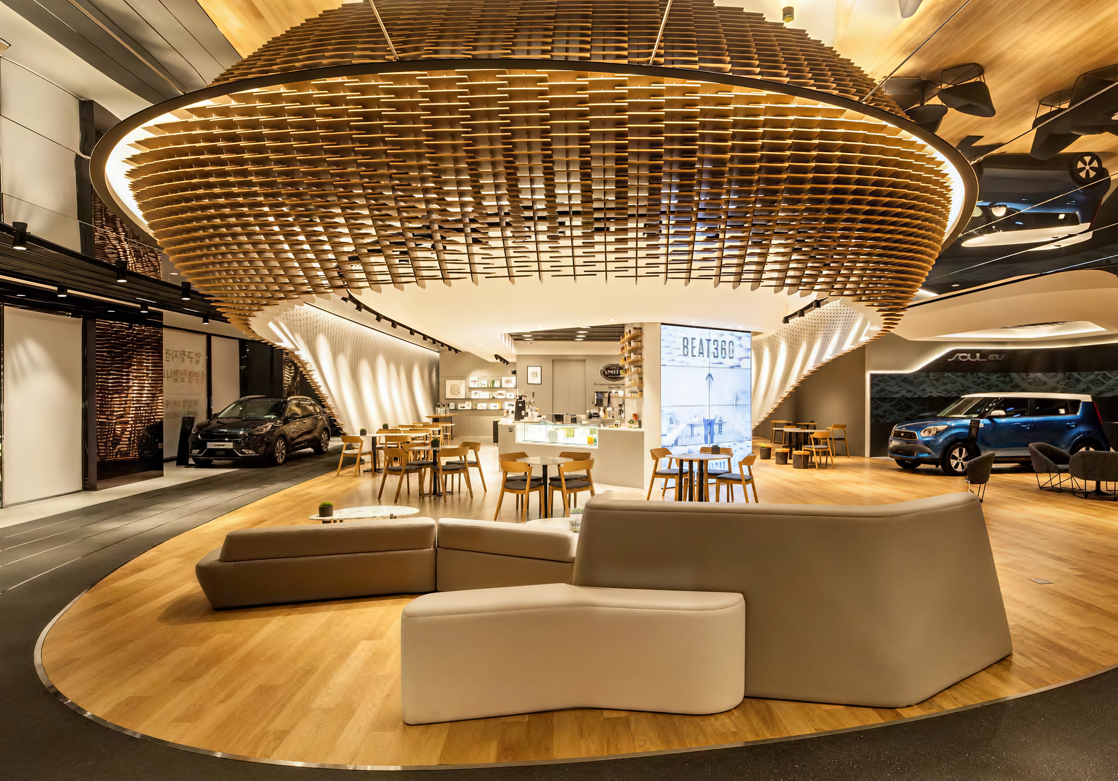 KIA Motor BEAT360 Seoul Korea — by HDG