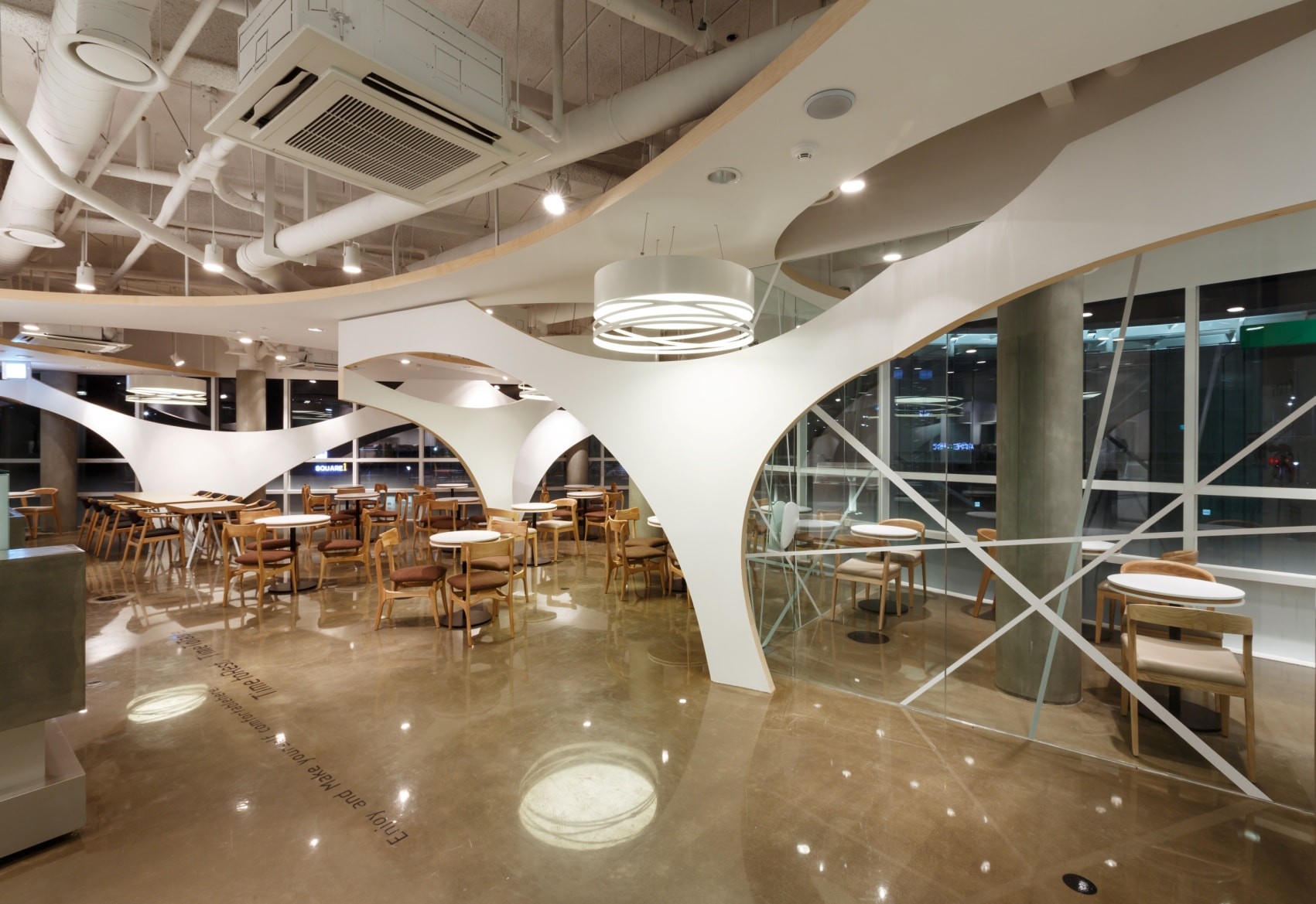Coffee ‘n Loaf Seoul Korea — by HDG