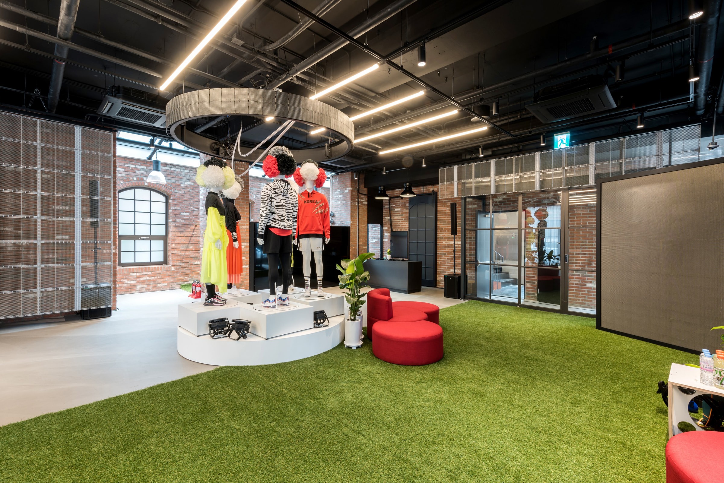 NIKE Circle 81 Seoul Korea — by HDG